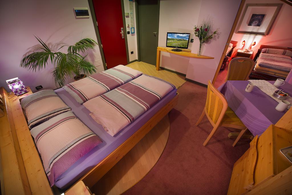 Hotel Marzia Livigno Eksteriør billede