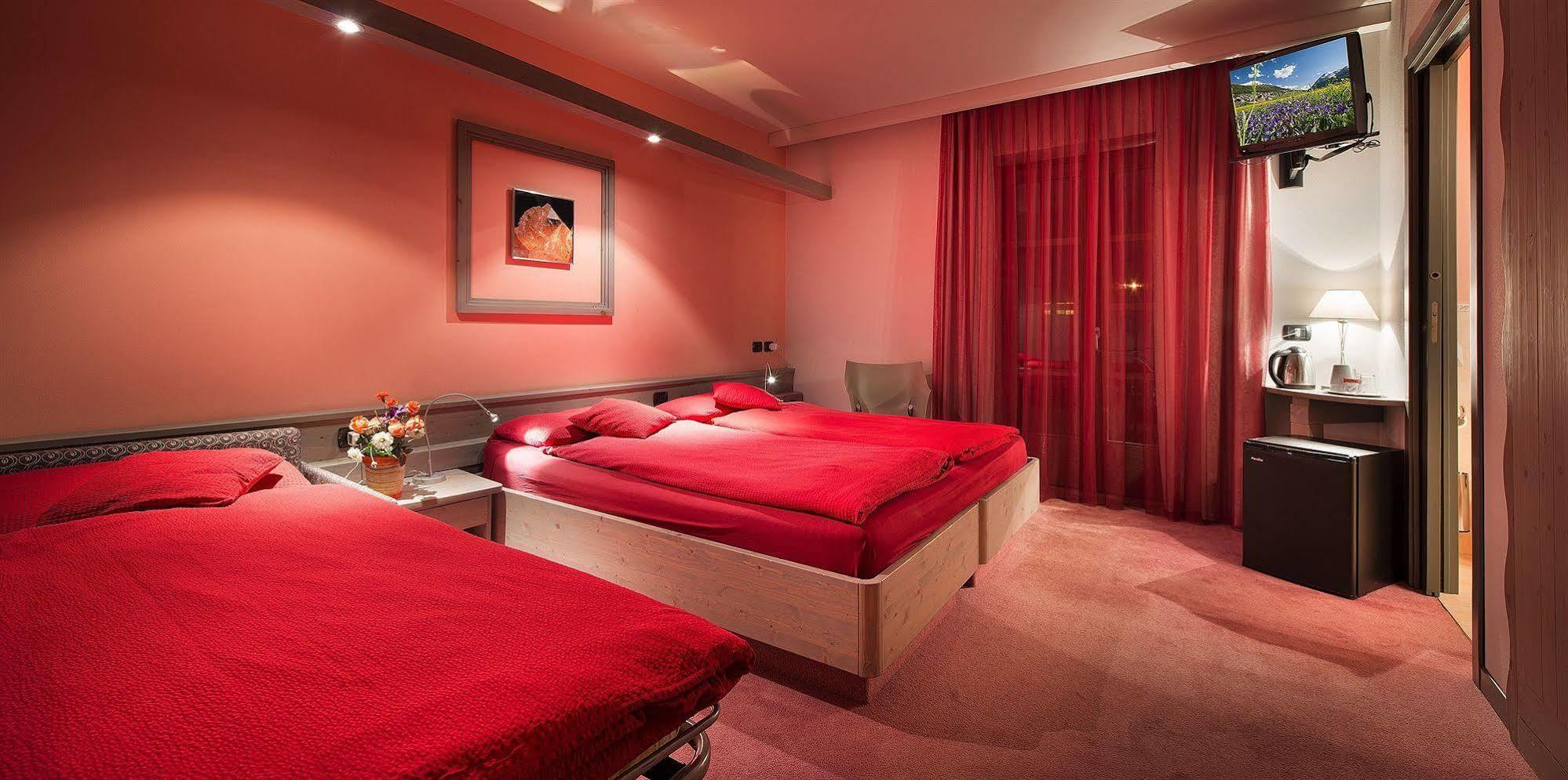 Hotel Marzia Livigno Eksteriør billede
