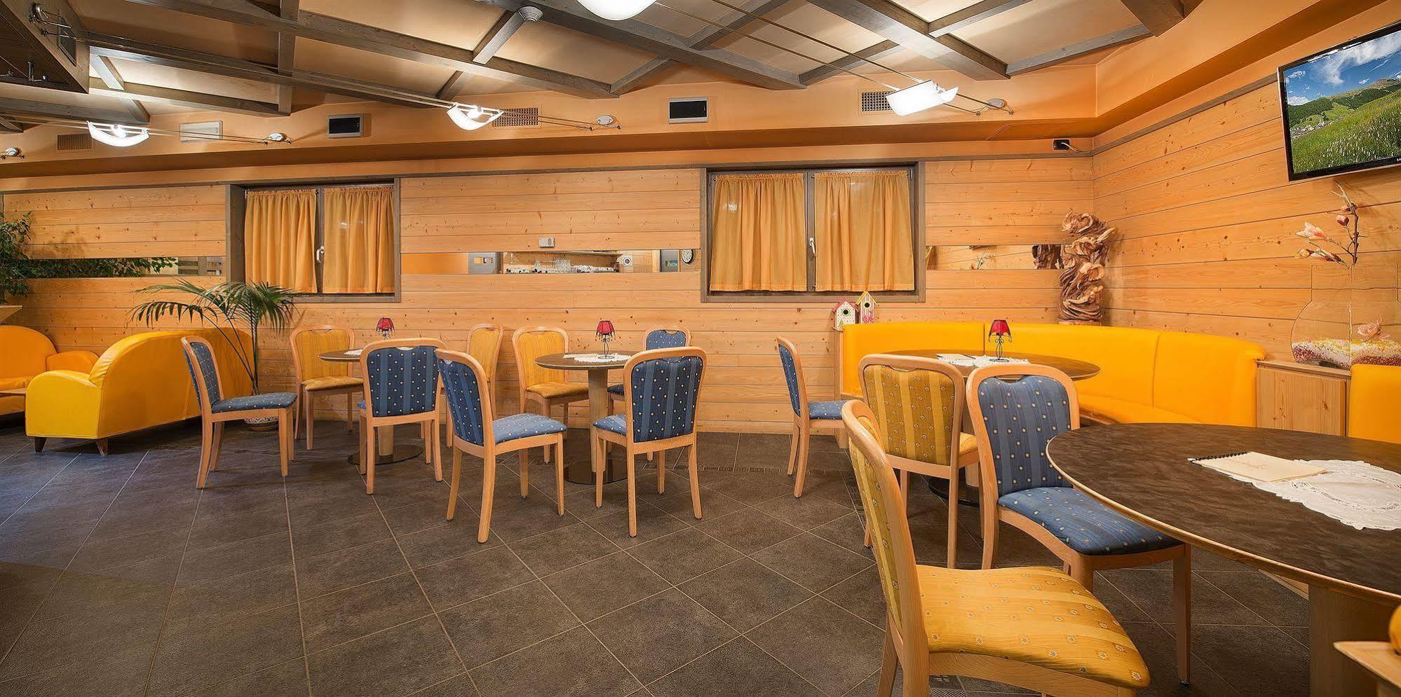 Hotel Marzia Livigno Eksteriør billede